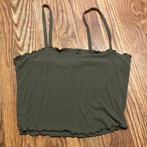 green loose crop top